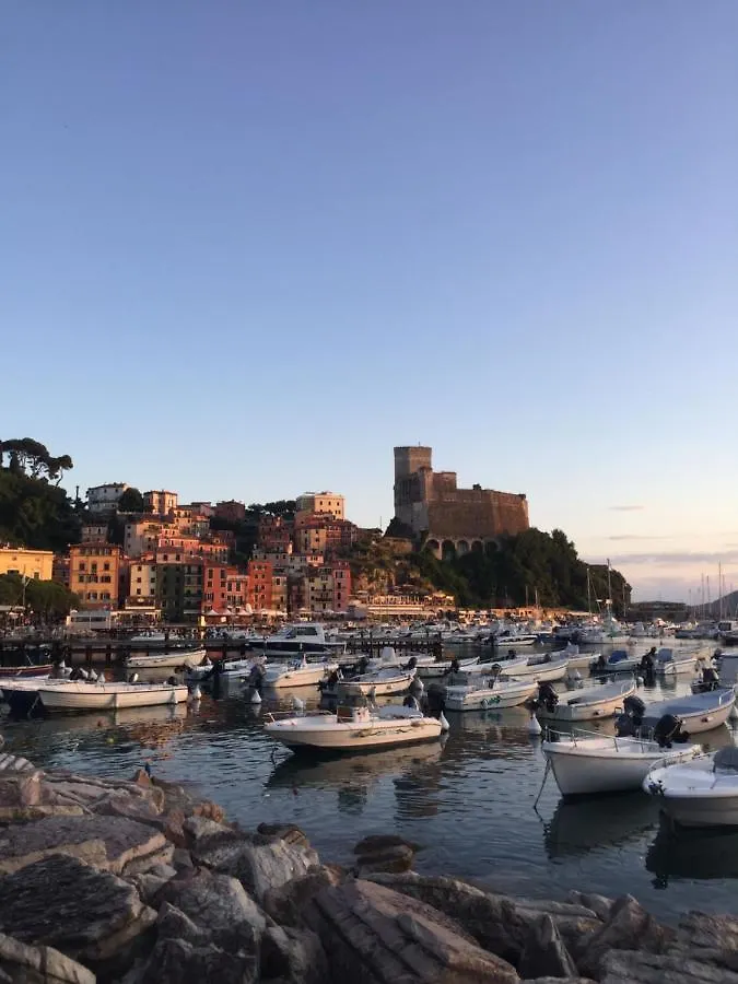 Appartement Ca Del Mare - Free Parking à La Spezia